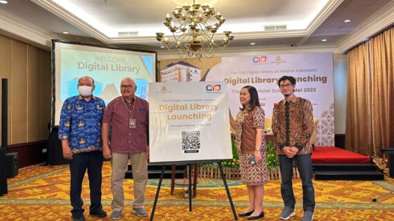 The Sunan Hotel dan PerpusKita Meluncurkan Perpustakaan Digital Hotel, pertama di Indonesia